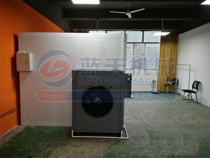 大型食品烘干機特點